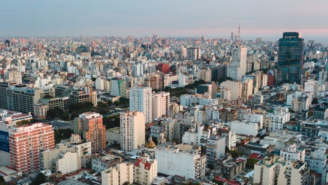 rondreis Argentinië, Buenos Aires boven aanzicht stad