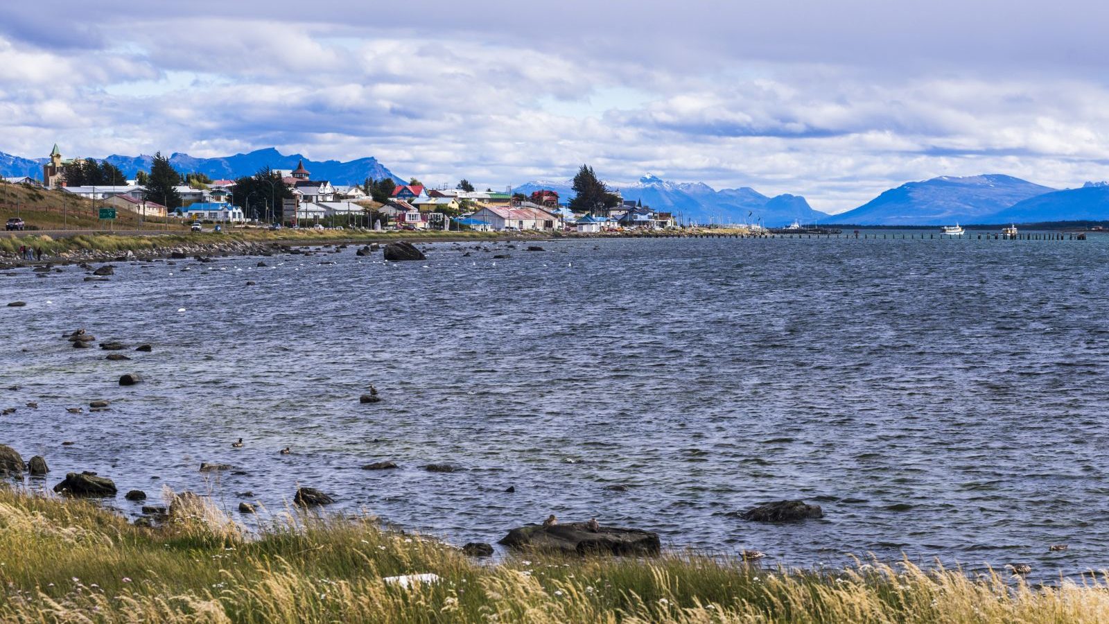 Rondreis Chili, Puerto Natales, foto van het water
