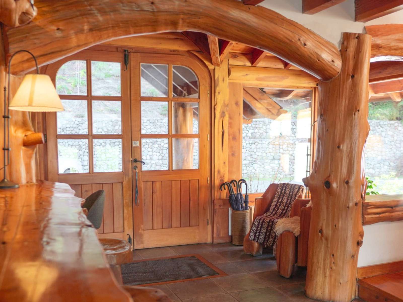 Rondreis, Argentinië, Villa la Angostura, El Bosque by DOT Tradition, ingang