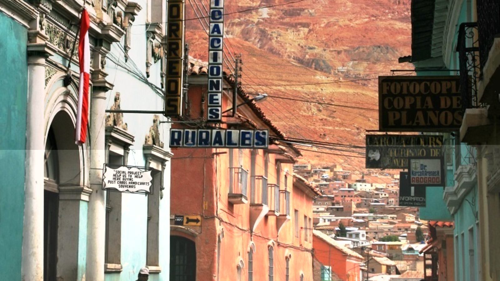Rondreis Bolivia, Potosi, dorp straat