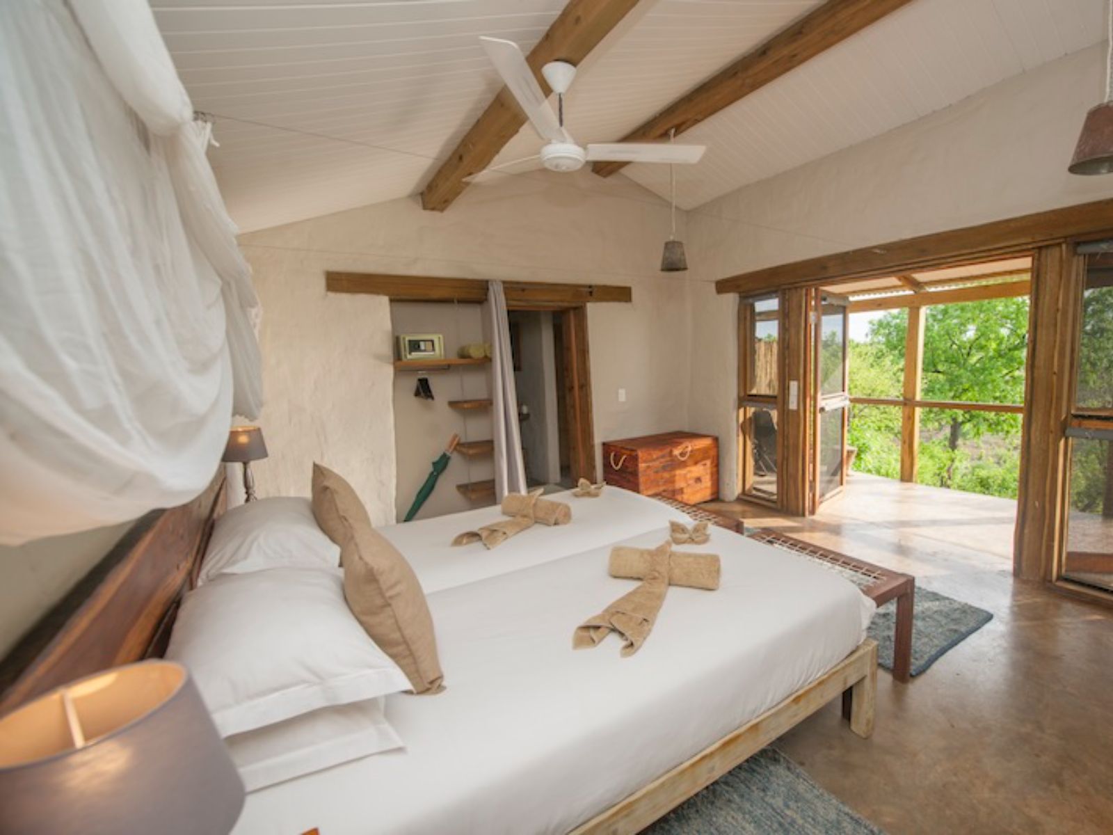 Rondreis Botswana, Ngoma Bridge, Chobe Elephant Camp, tweepersoonskamer met uitzicht