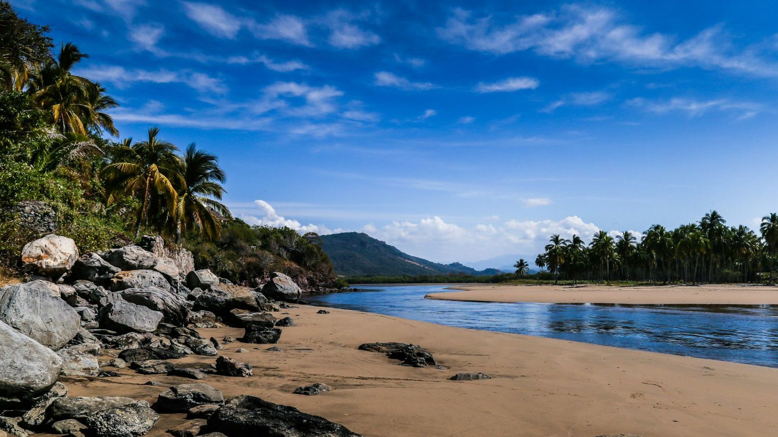 Rondreis Costa Rica, Dominical Uvita Ojochal Tortuga, Tortuga strand