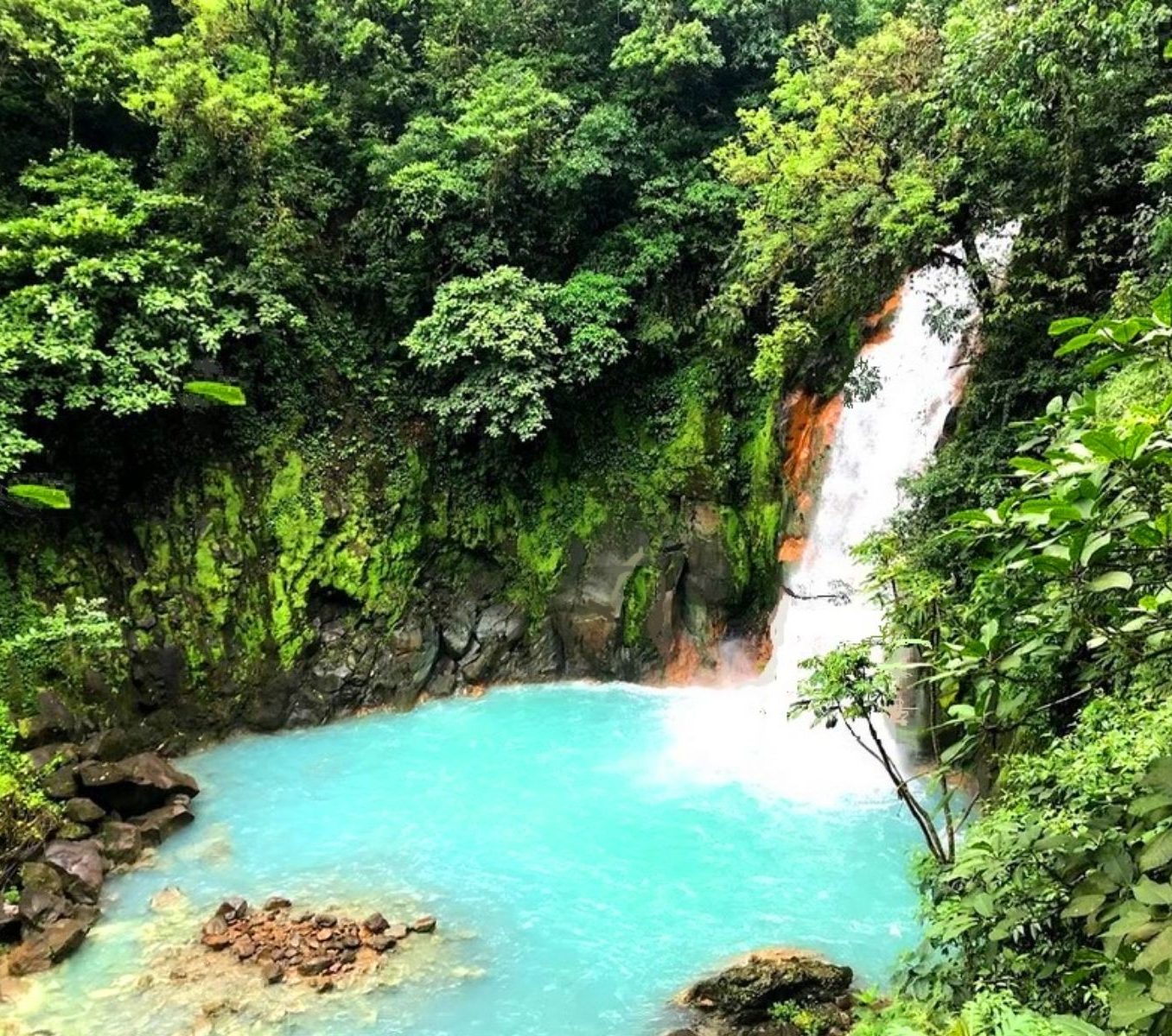 Rondreis Costa Rica, Rio Celeste-Tenorio, Waterval