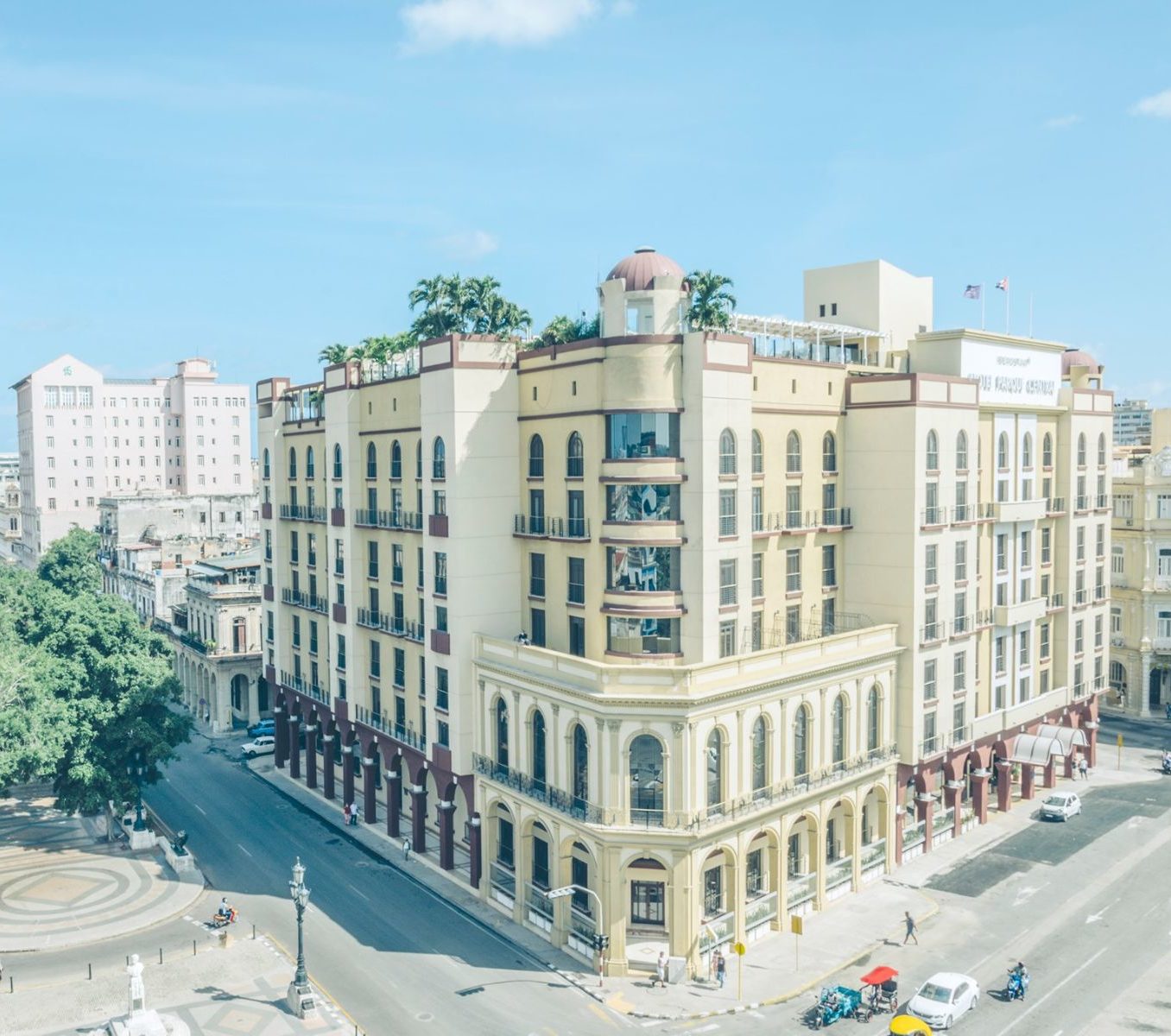 Rondreis Cuba, Havana, Iberostar Selection Parque Central, buitenaanzicht