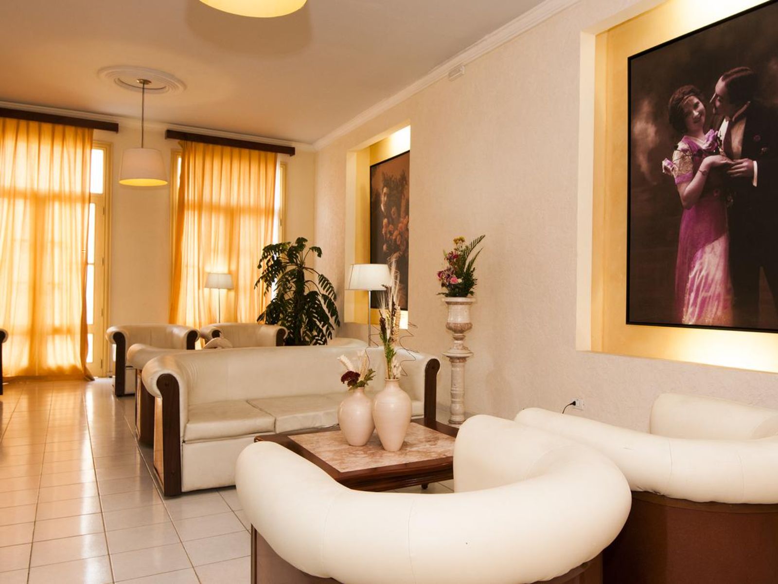 Rondreis Cuba, Trinidad, Hotel La Ronda, lounge