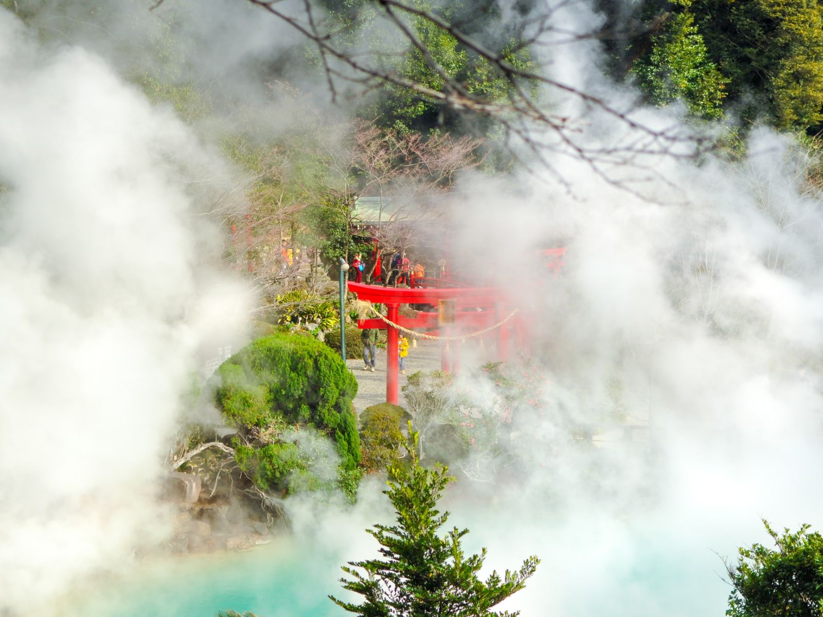 Rondreis Japan, Beppu, Warmwaterbron en een Torii poort