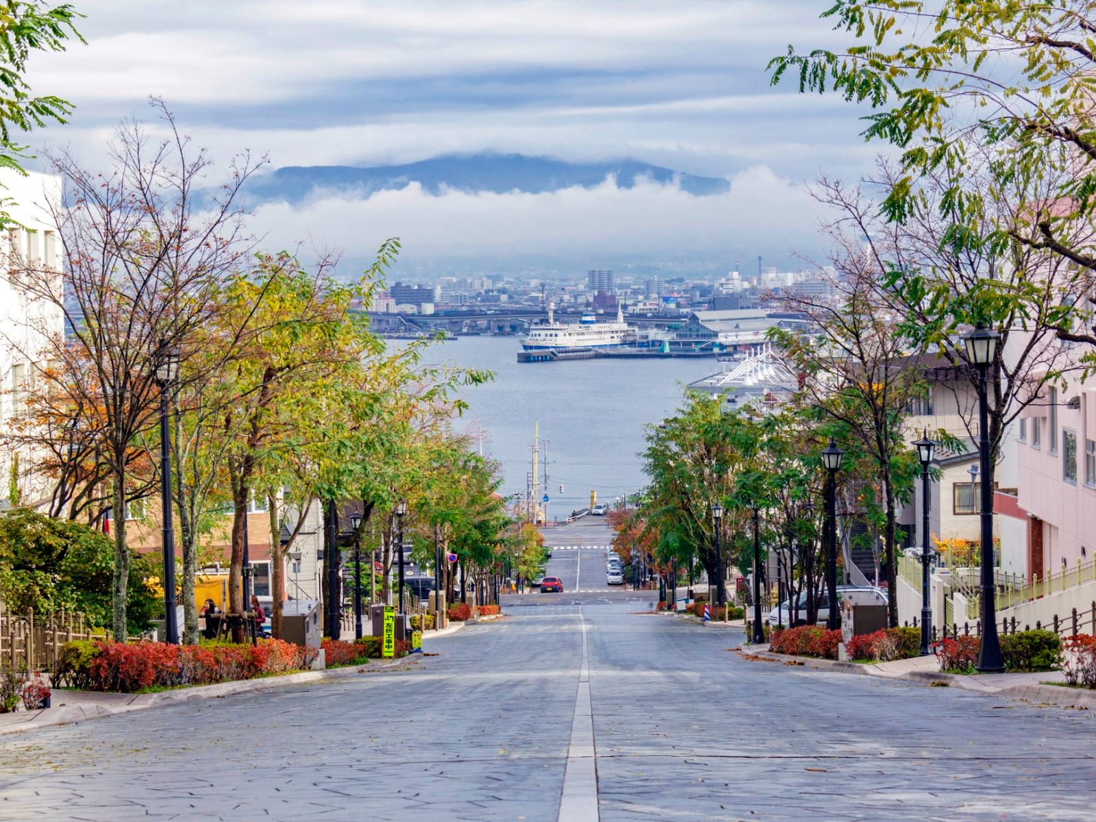 Rondreis Japan, Hakodate, heuvel