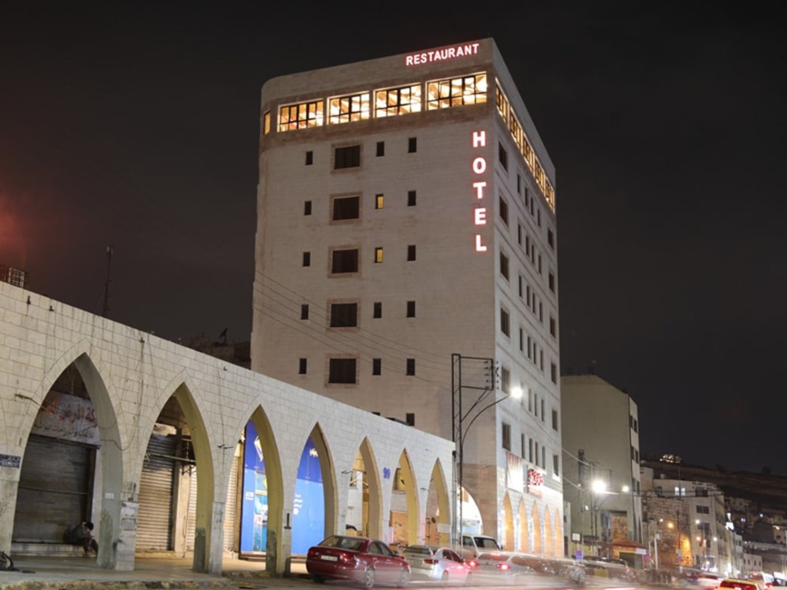 Rondreis Jordanië, Amman, Khan Khediwe Hotel - buitenaanzicht