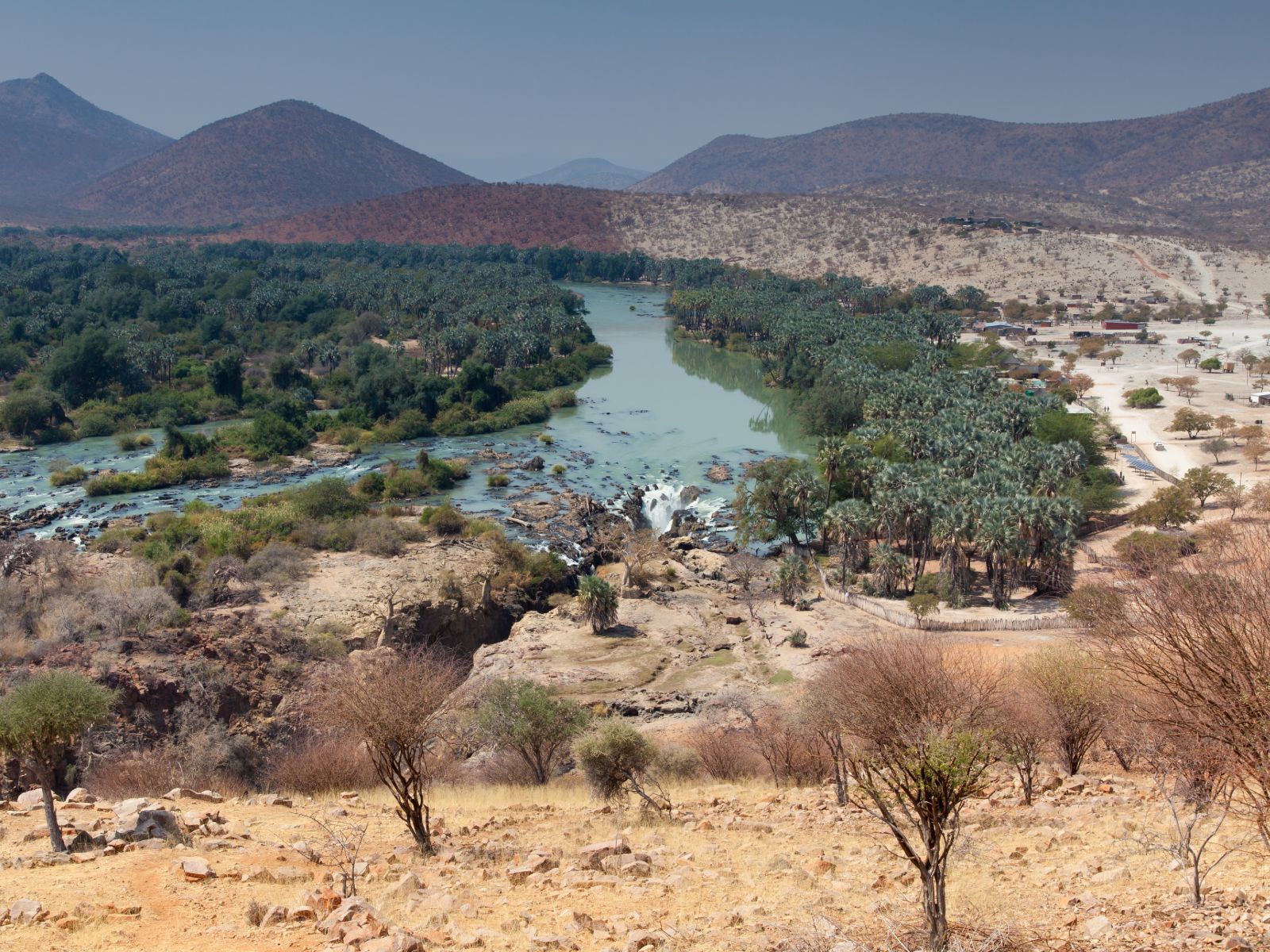 Rondreis Namibië, Epupa Falls, overzicht van bovenaf