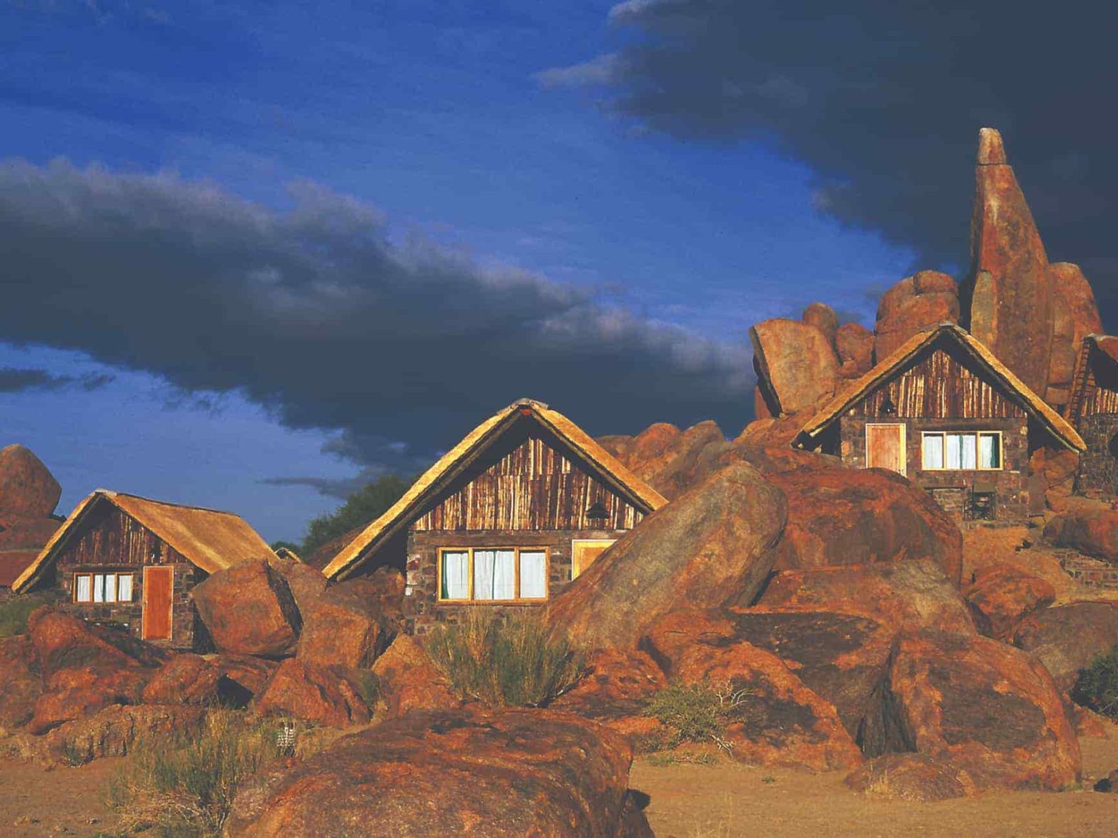 Rondreis Namibië, Fish River Canyon, Canyon Lodge, vooraanzicht lodge