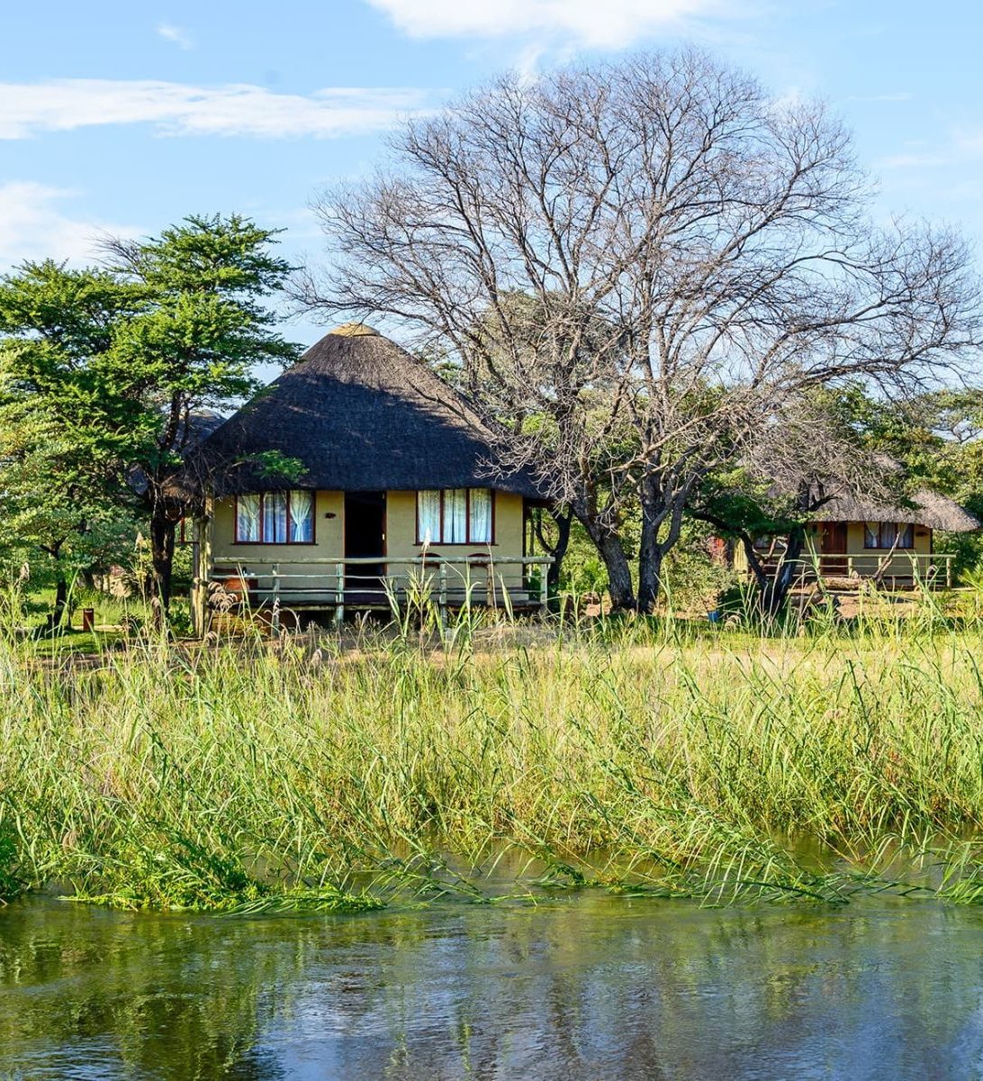 Rondreis Namibië, Rundu, Hakusembe, buitenaanzicht verblijf