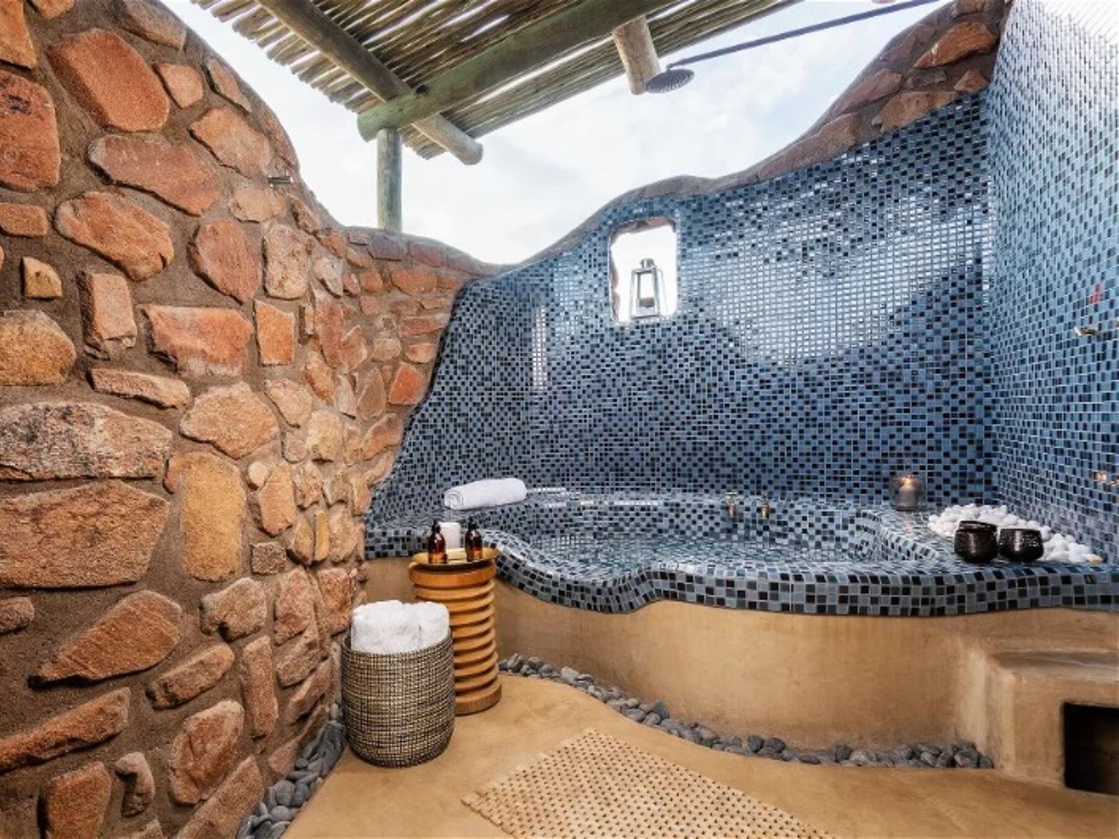 Rondreis Namibië, Sossusvlei, Hoodia, badkuip