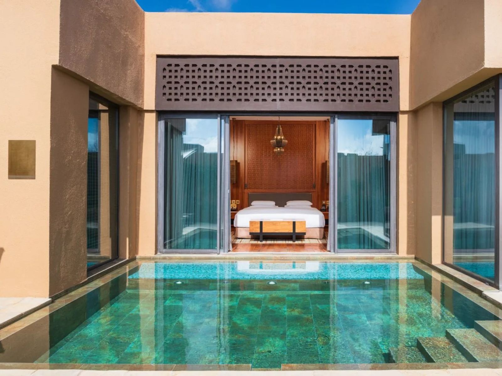 Rondreis Oman, Jebel Akhdar, Anantara, slaapkamer in villa