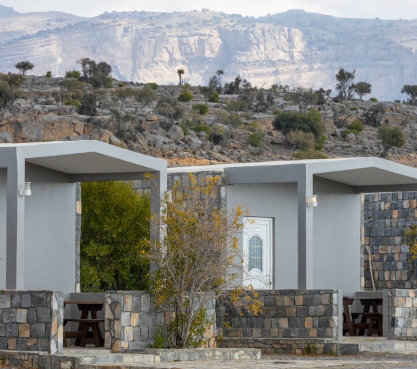 Rondreis Oman, Jebel Shams, Jebel Shams Resort, buitenaanzicht verblijf