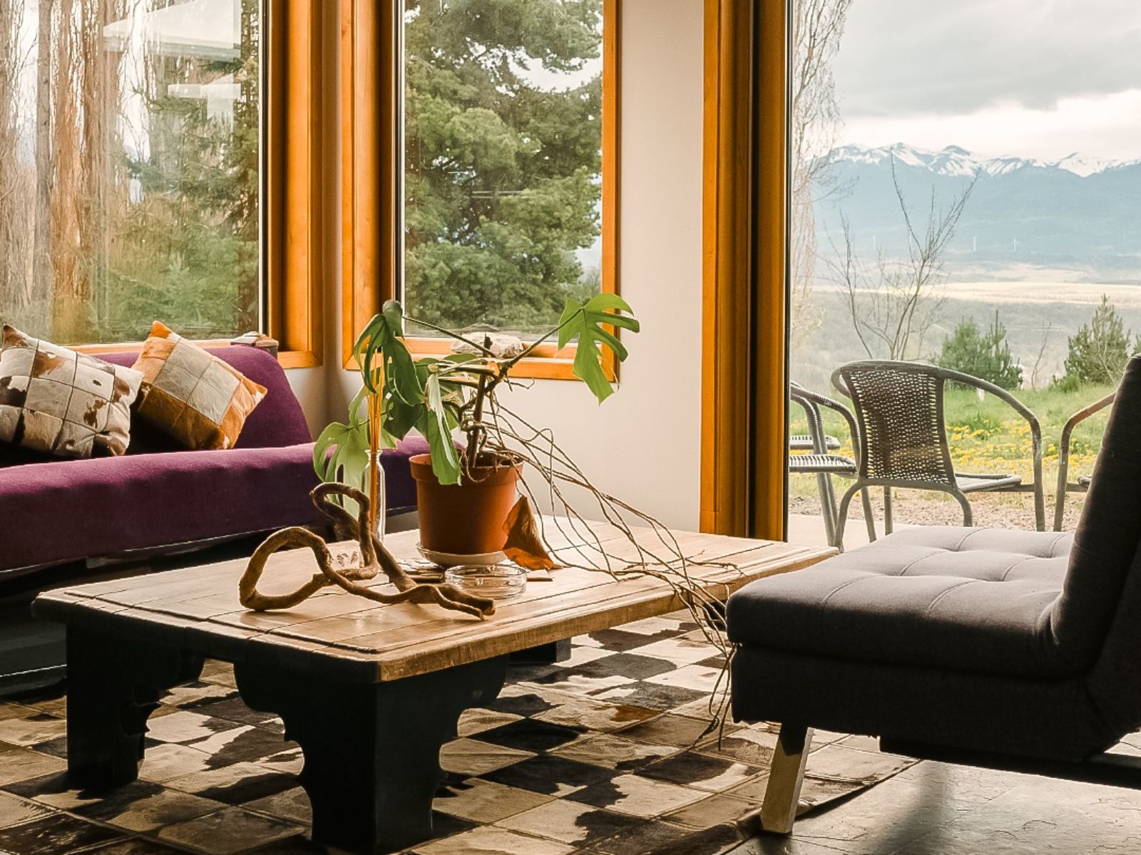 Rondreis Peru, Coyhaique, Patagonia House, bank