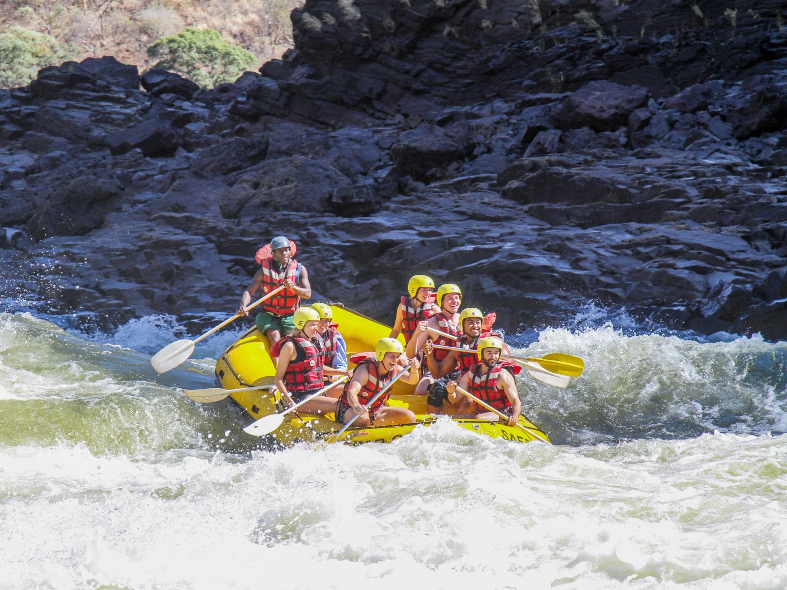 Rondreis Zimbabwe, Victoria Falls, raften op de Zambezi
