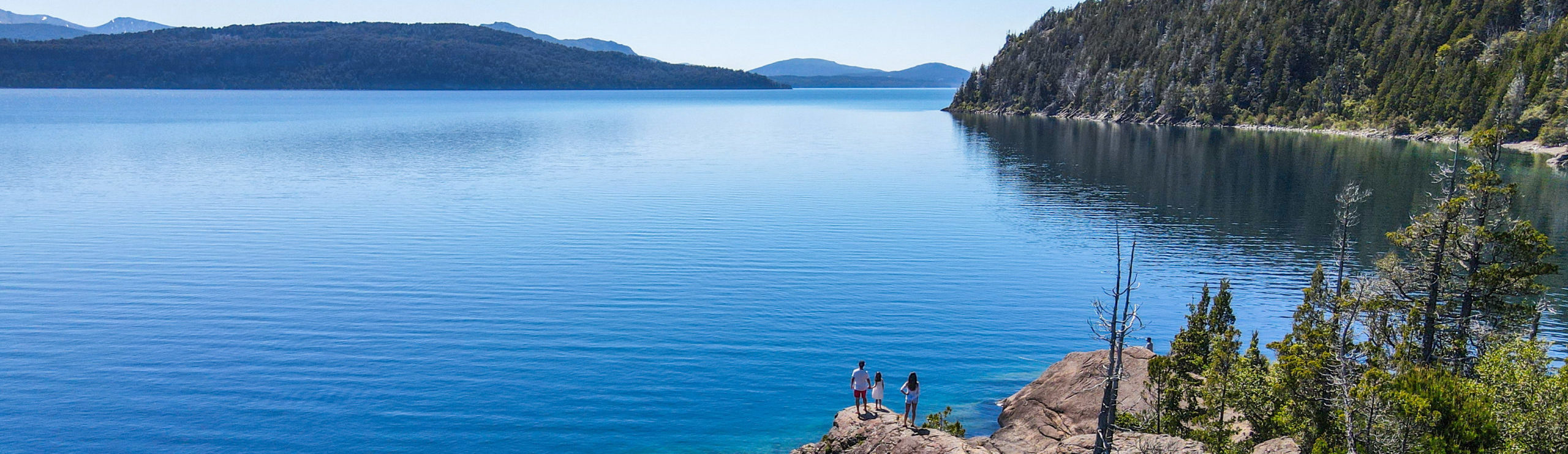 Villa-Angostura-Parque-Nahuel-Huapi-2-aspect-ratio-1512-438