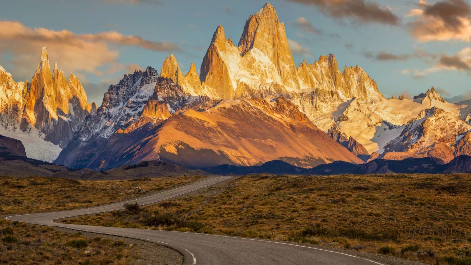 rondreis argentinie el chalten, weg naar bergen