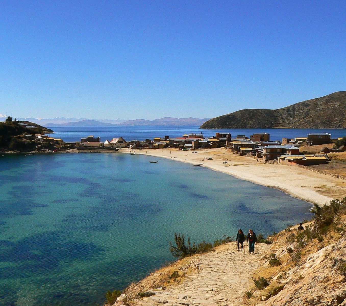 Rondreis Bolivia, Copacabana, zijaanzicht meer