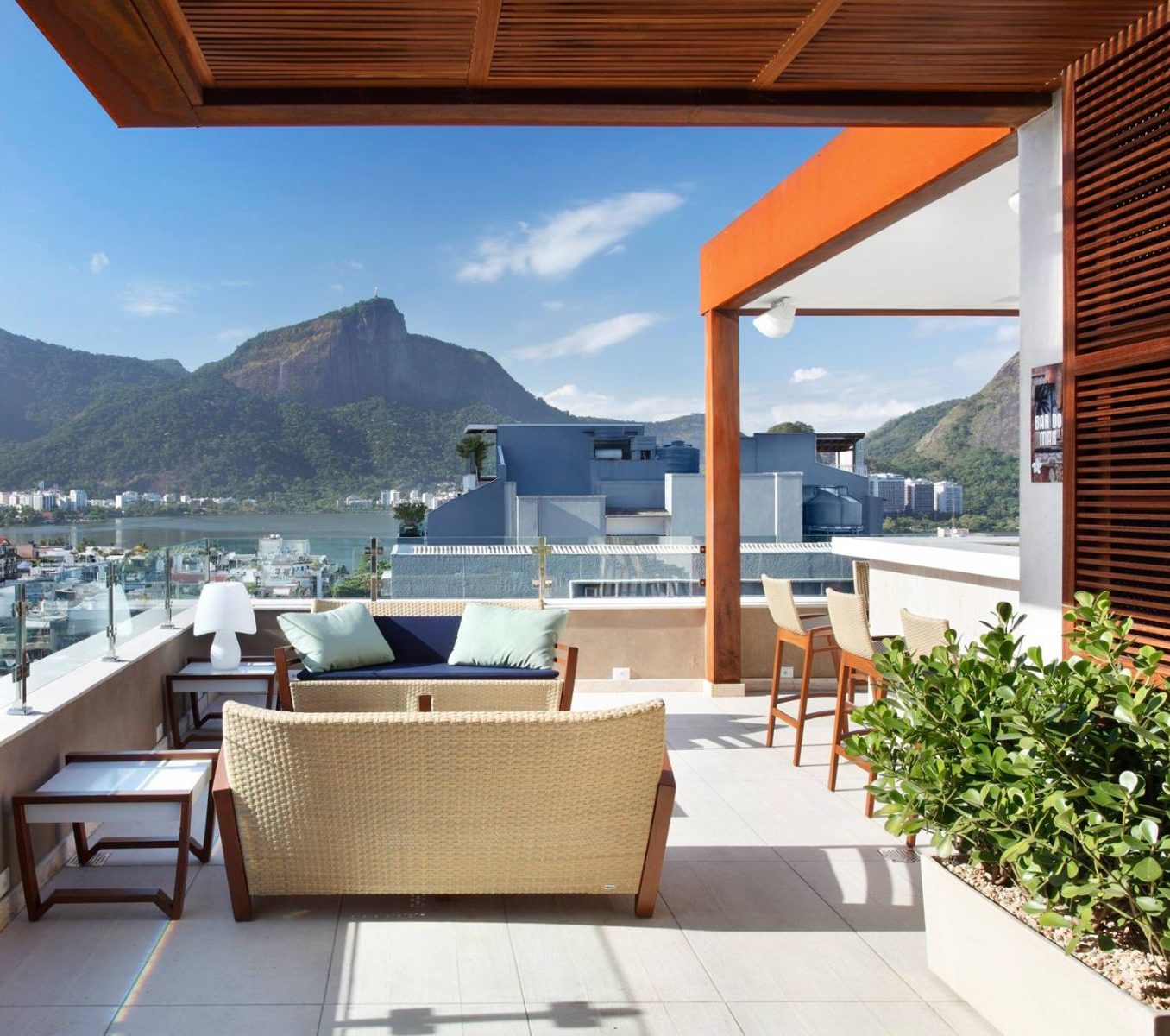 rondreis-brazilie-rio-de-janeiro-mar-ipanema-hotel-6--aspect-ratio-565-500
