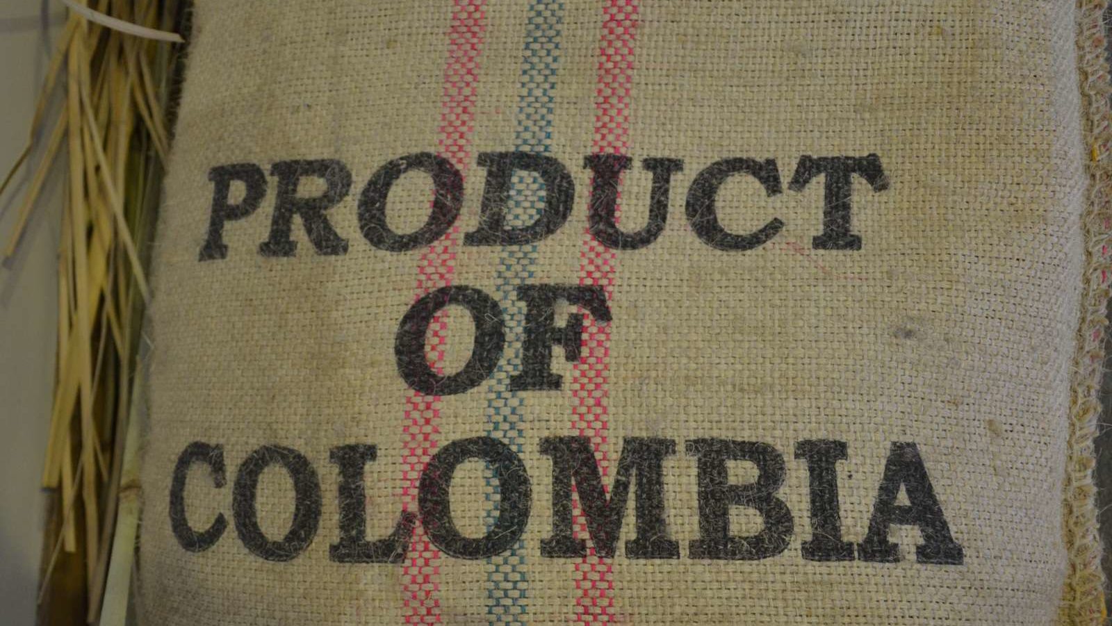 rondreis colombia, koffieregio Armenia en Salento, koffie zak