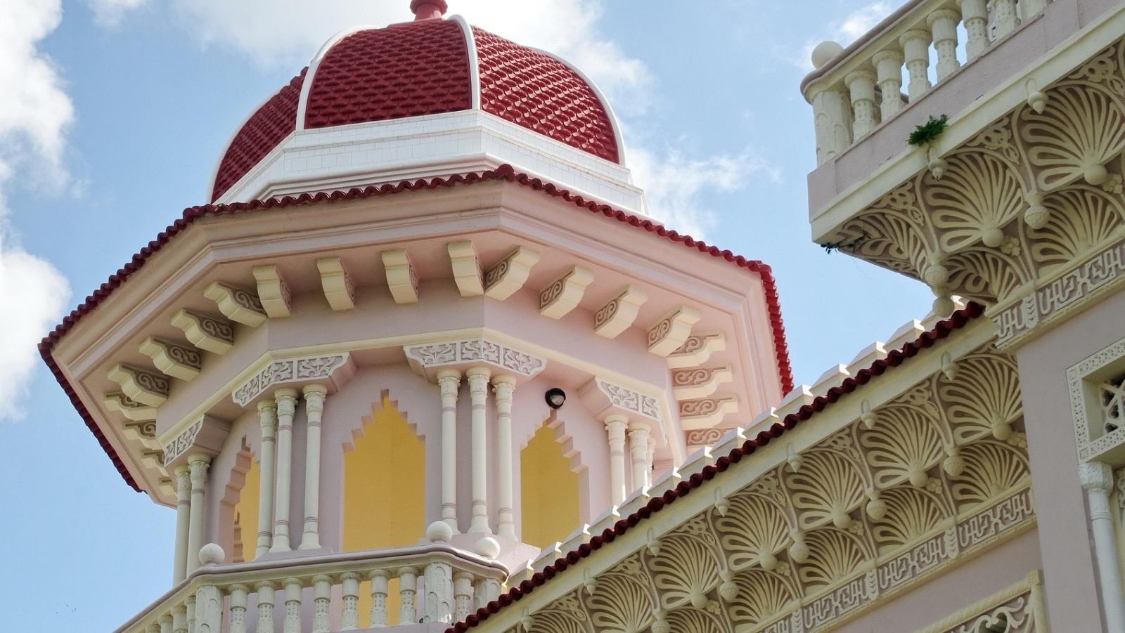 Rondreis Cuba, Cienfuegos, toren