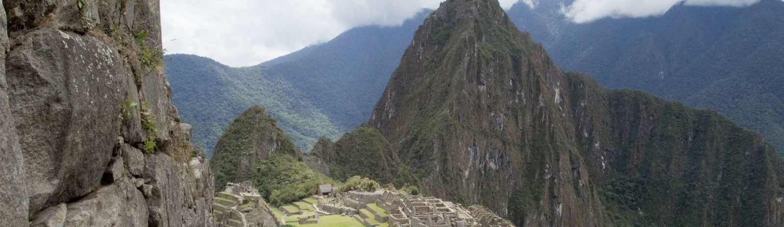 rondreis-peru-machu-picchu-hoogtepunt-1-aspect-ratio-1512-438