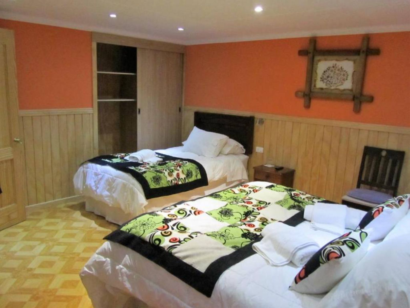 Rondreis Chili, Puerto Natales, Patagonia Swiss House, slaapkamer