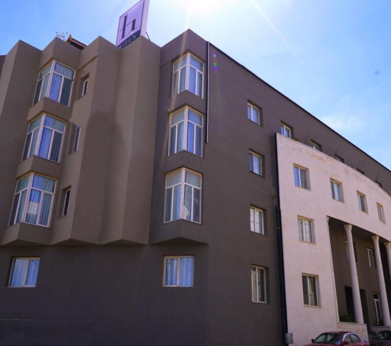 Rondreis Jordanie, Madaba, Aitch Boutique Hotel buitenaanzicht