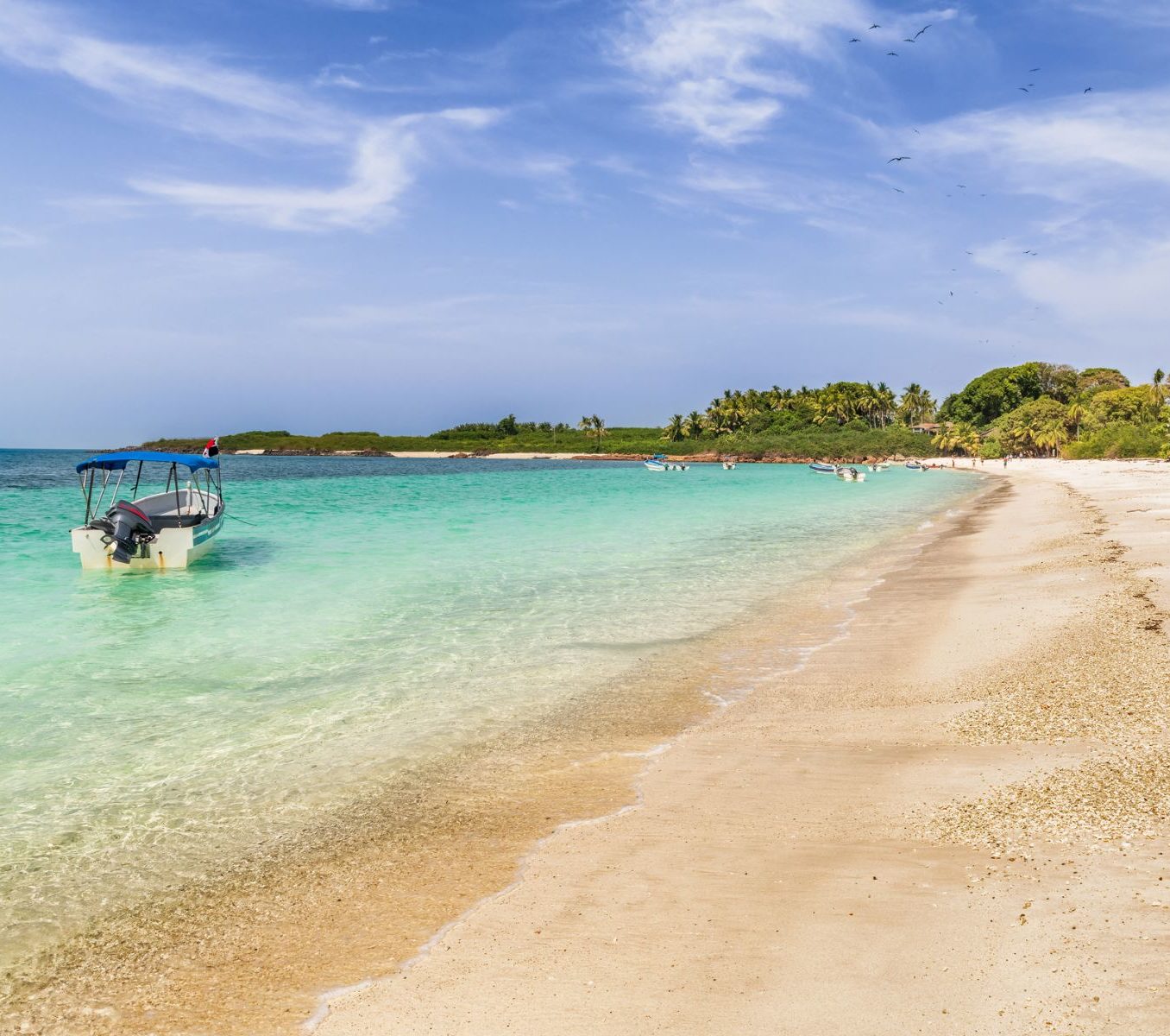 Rondreis Panama, Azuero schiereiland, strand bij Iguana Island aan de Stille Oceaan