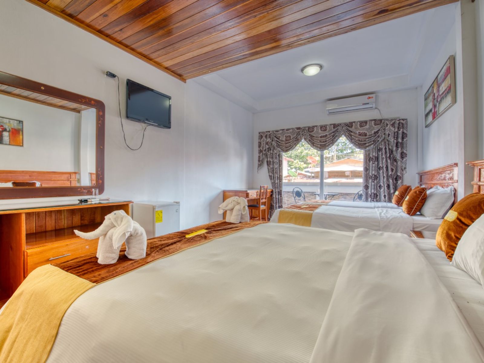 Rondreis Panama, Bocas del Toro, Hotel Swan's Cay, slaapkamer