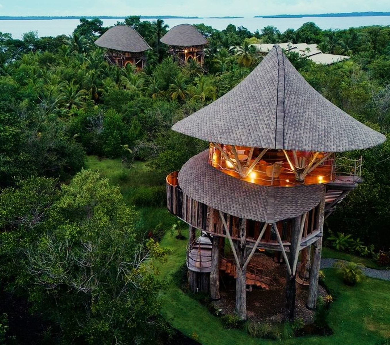 Rondreis Panama, Bocas del Toro, Nayara Bocas del Toro, tree houses