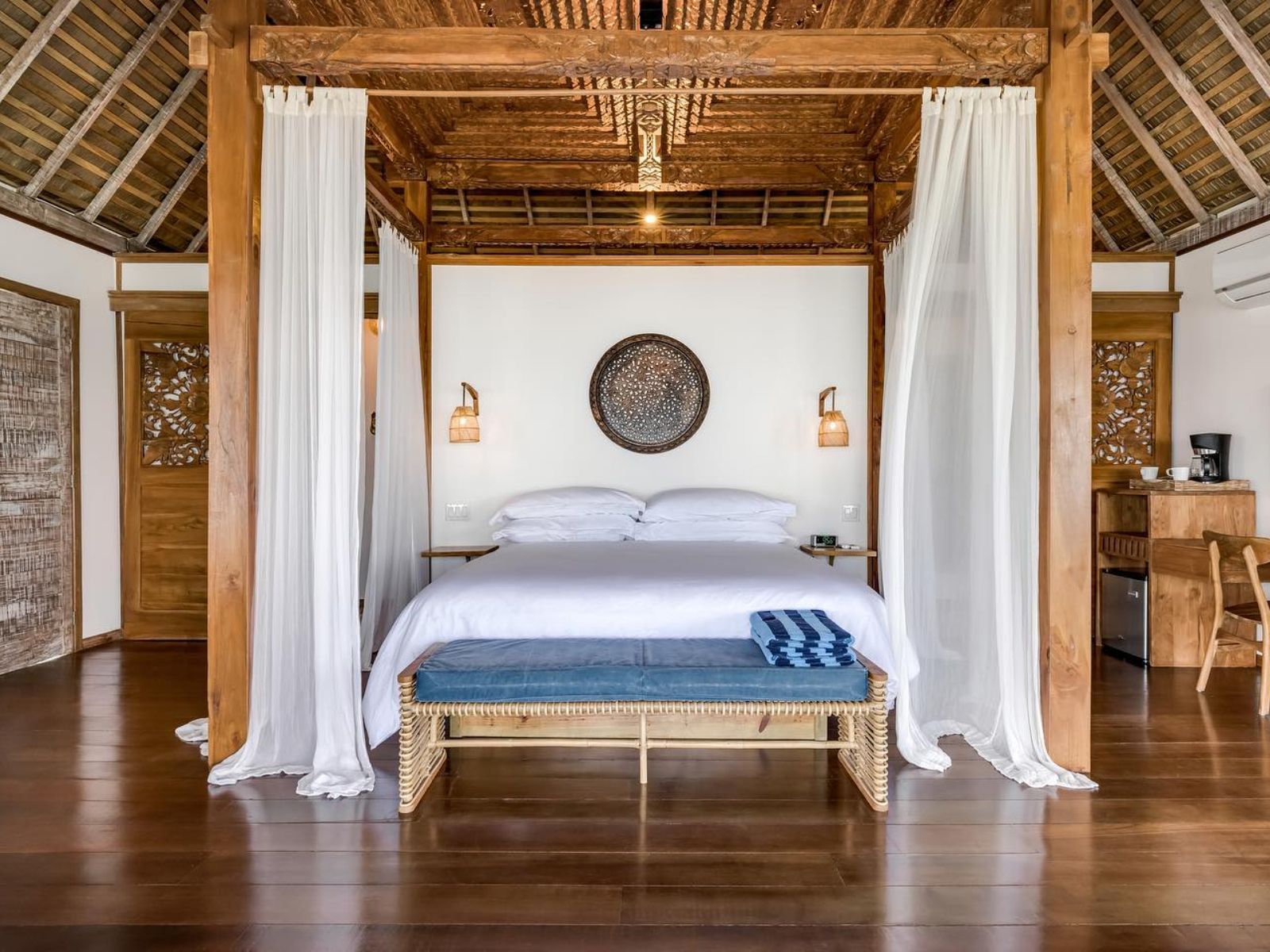 Rondreis Panama, Bocas del Toro, Nayara Bocas del Toro, vooraanzicht tweepersoonskamer