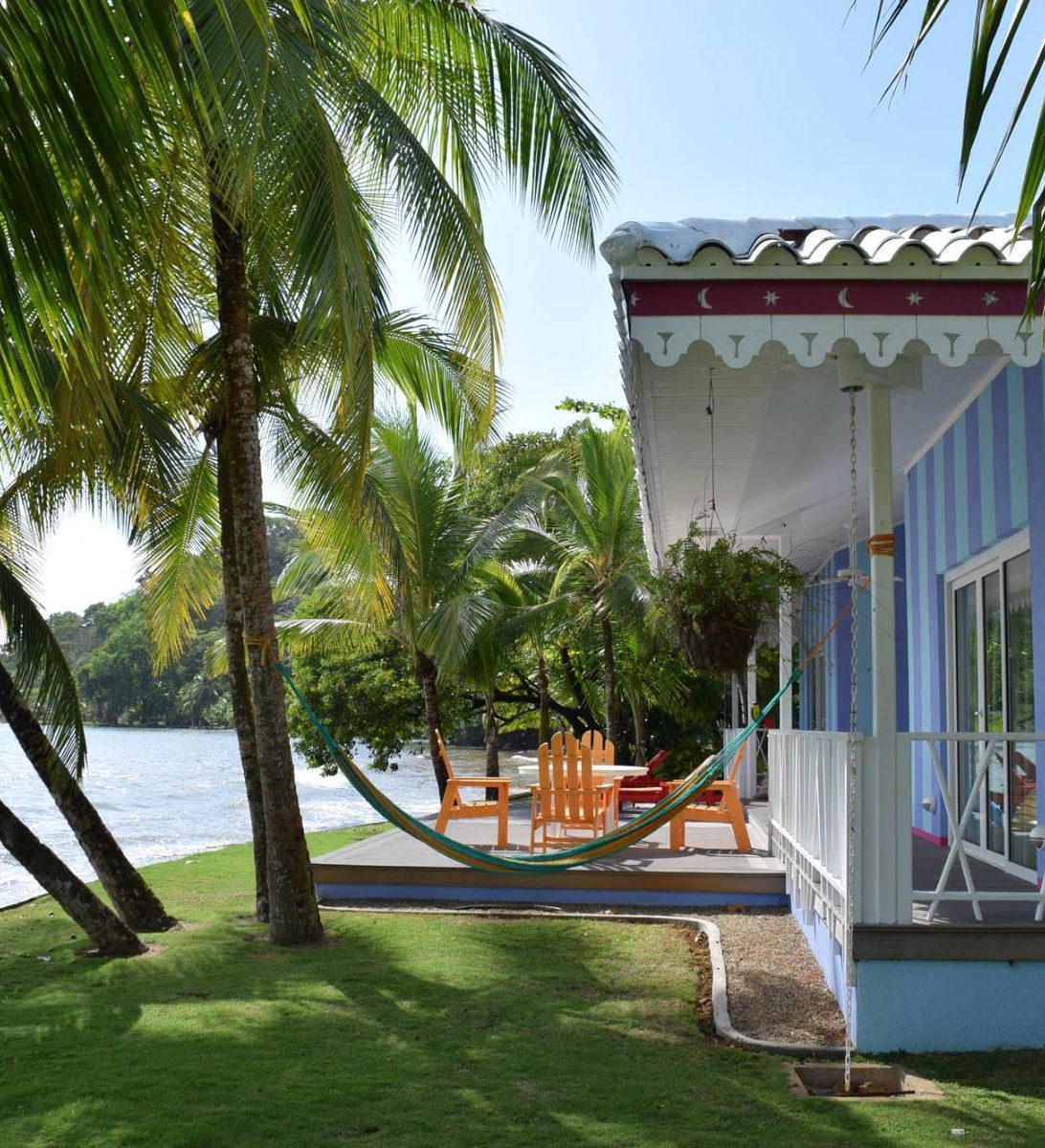 Rondreis Panama, Portobelo, El Otro Lado, zijaanzicht accommodatie