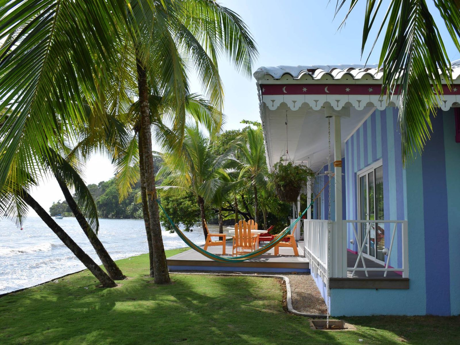 Rondreis Panama, Portobelo, El Otro Lado, zijaanzicht accommodatie