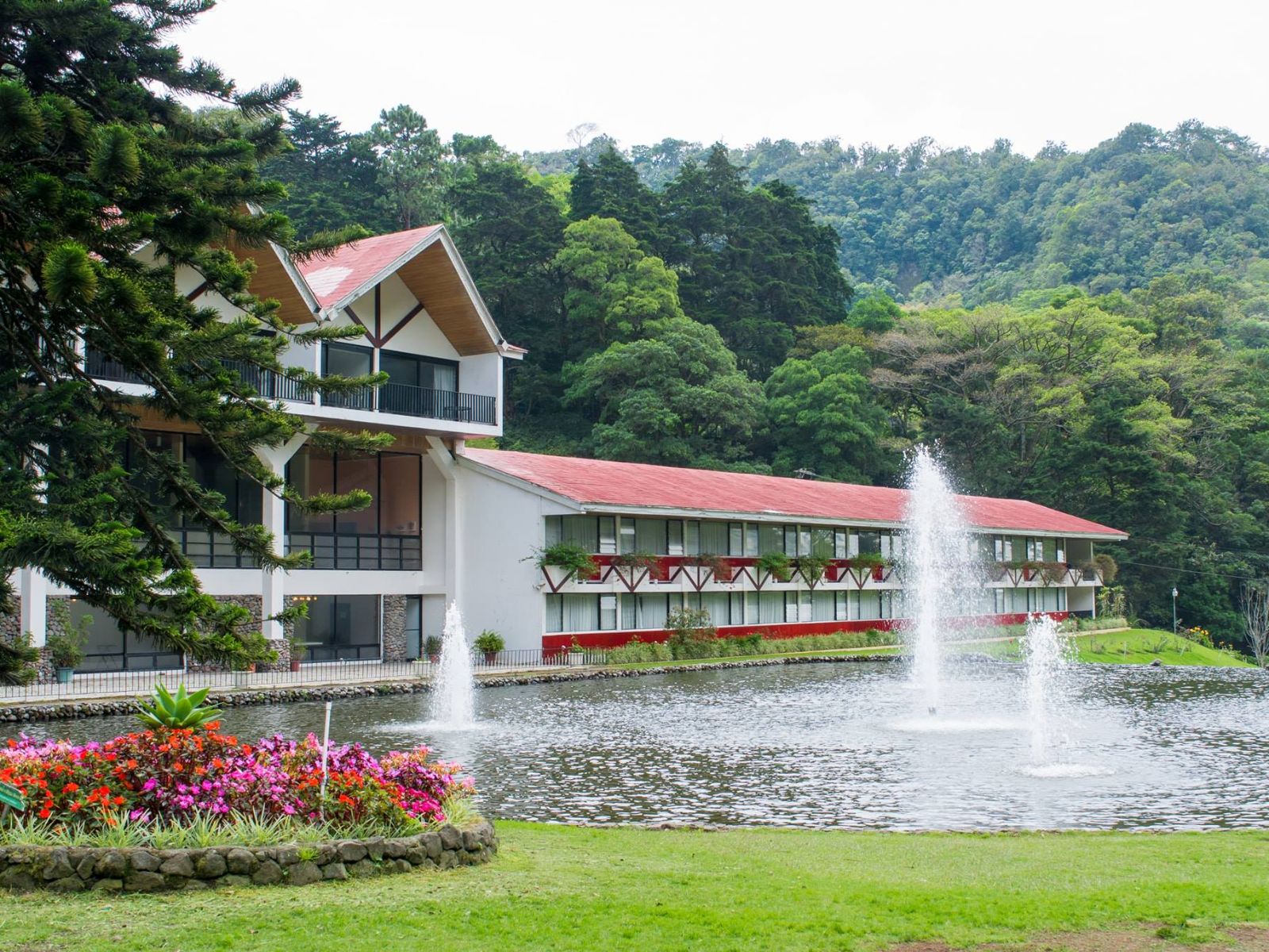 Rondreis Panama, Volcan, Hotel Bambito by Faranda Boutique, zijaanzicht hotel