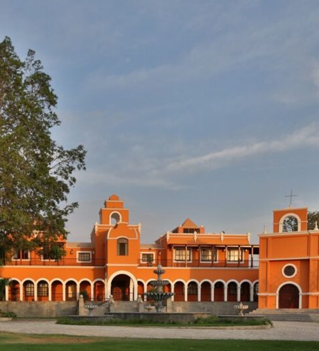 Rondreis Peru, Ica, Hacienda La Caravedo, buitenaanzicht