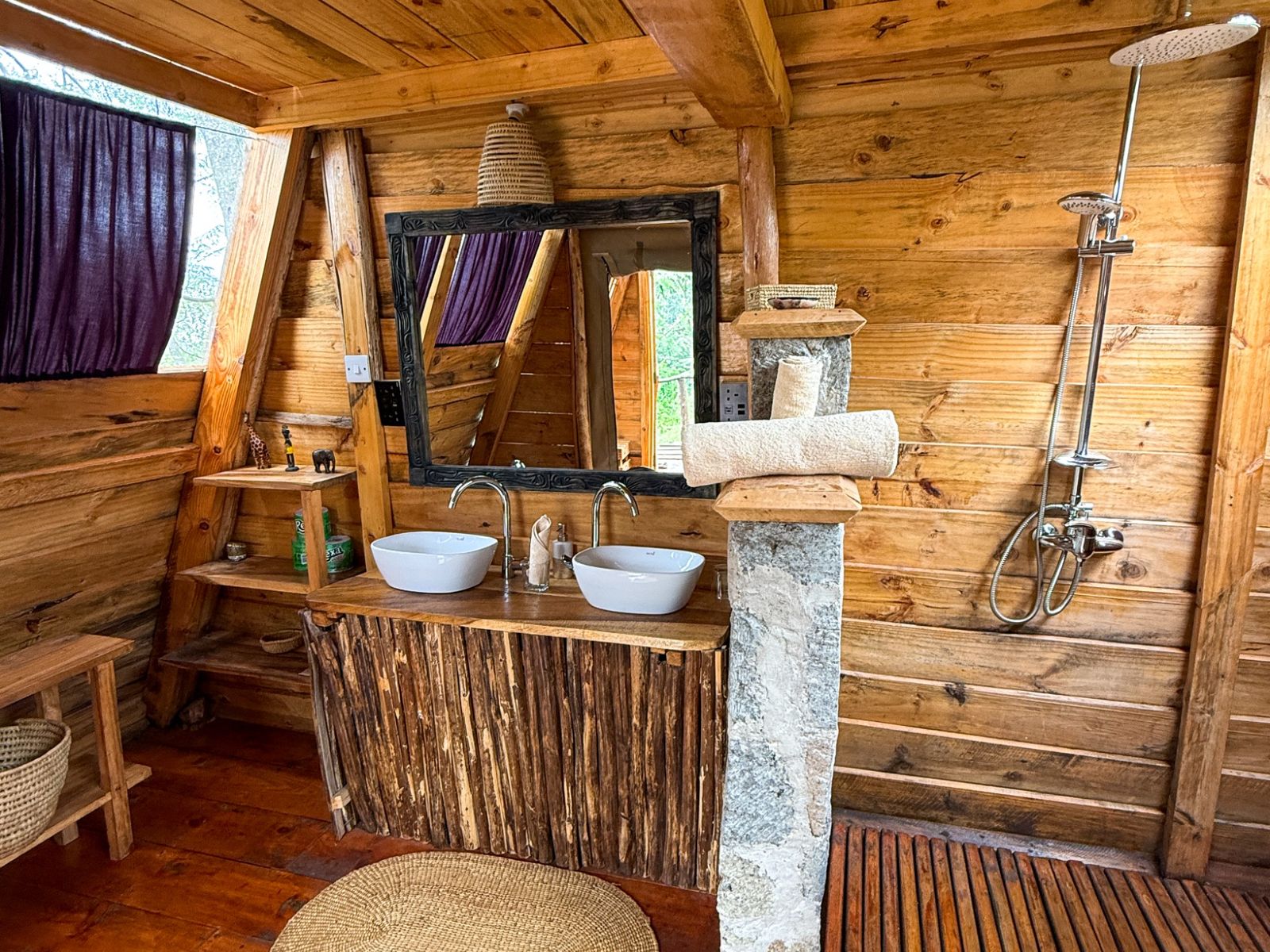 Rondreis Tanzania, Manyara, Foresight Eco Lodge, badkamer