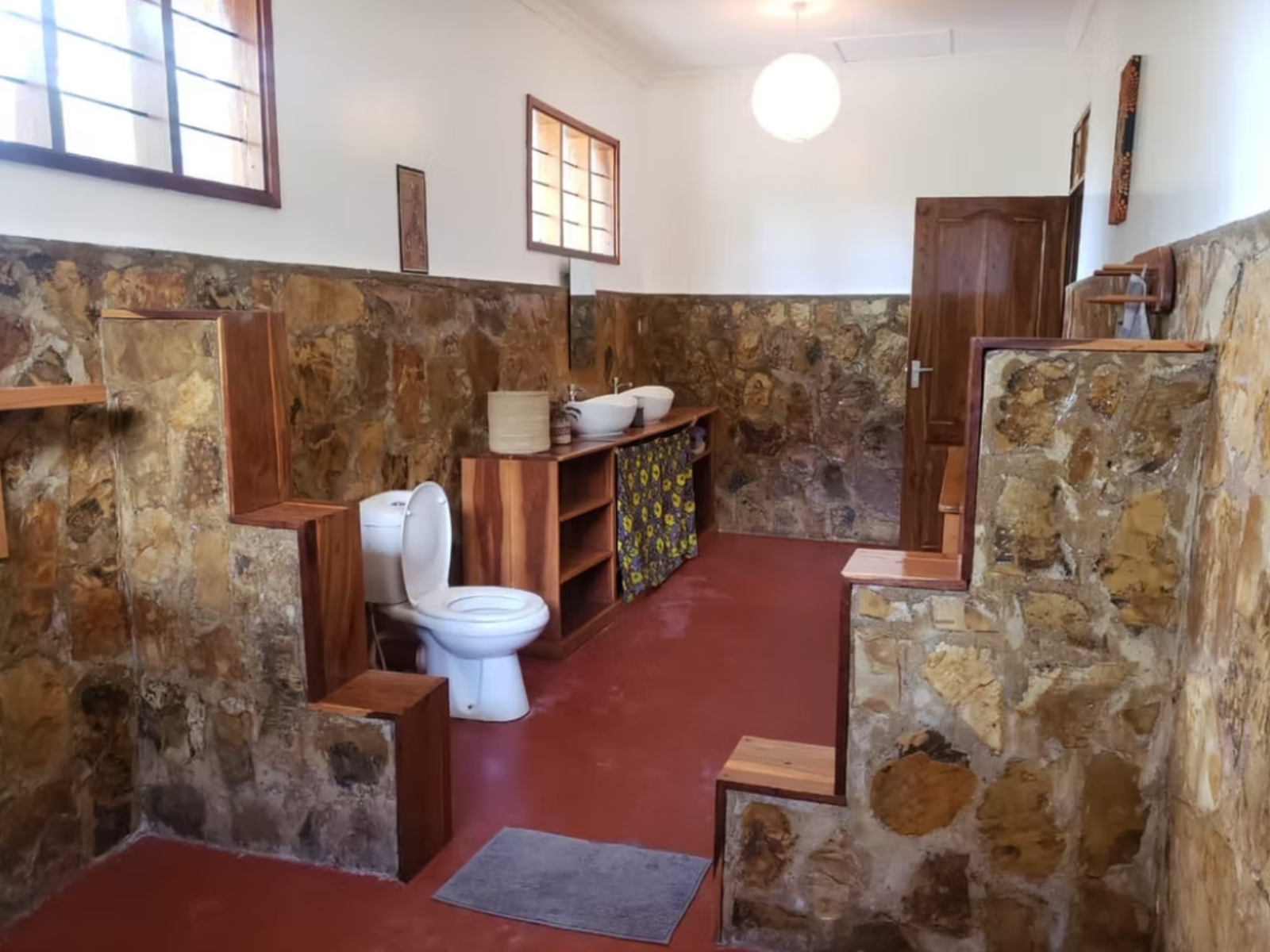 Rondreis Tanzania, Mikumi, Camp Bastian, badkamer
