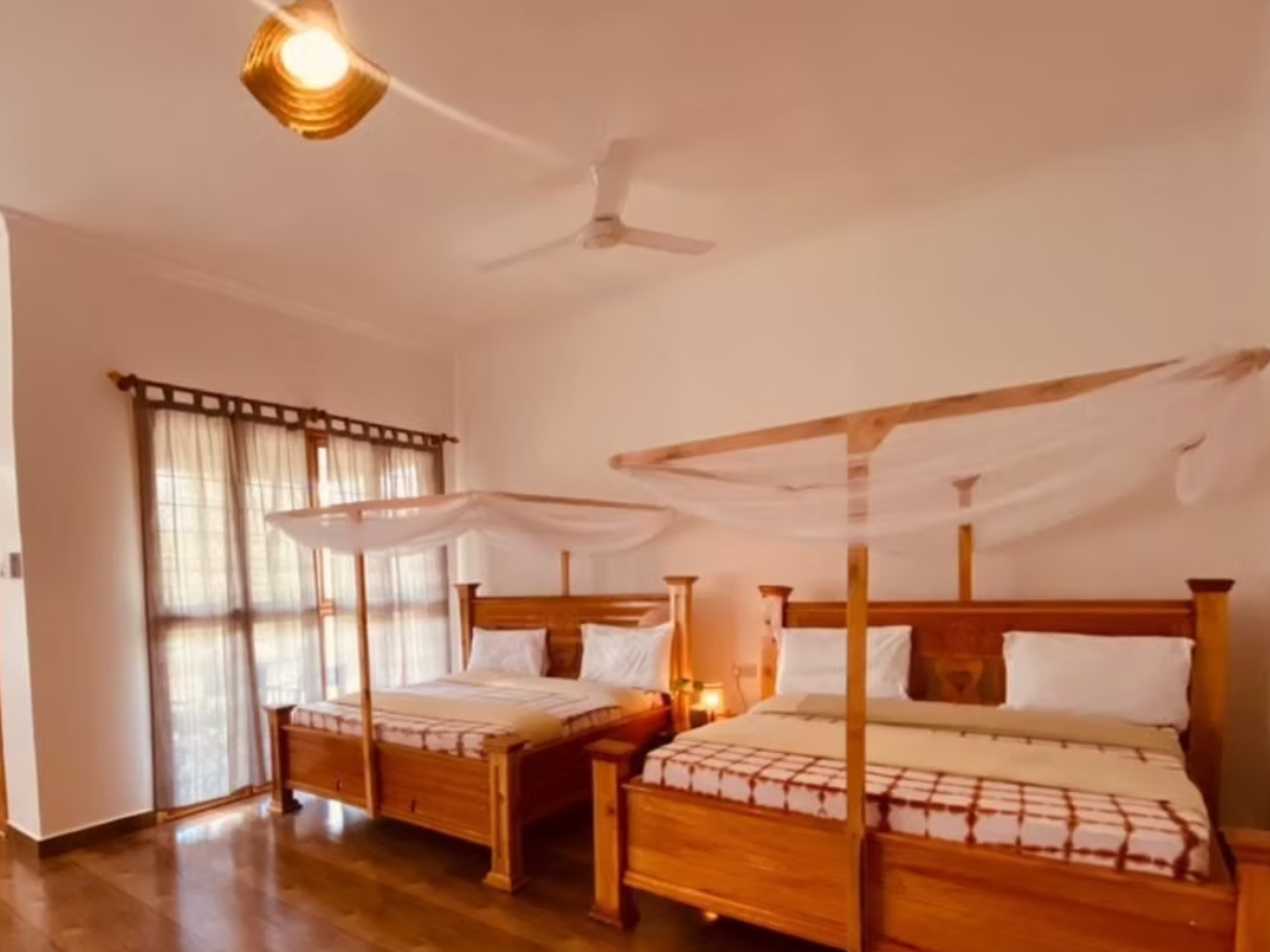 Rondreis Tanzania, Mikumi, Camp Bastian, twinkamer