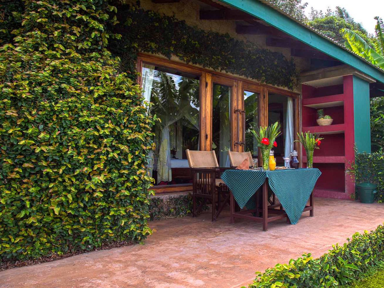 Rondreis Tanzania, Ngorongoro, Endoro Lodge, terras