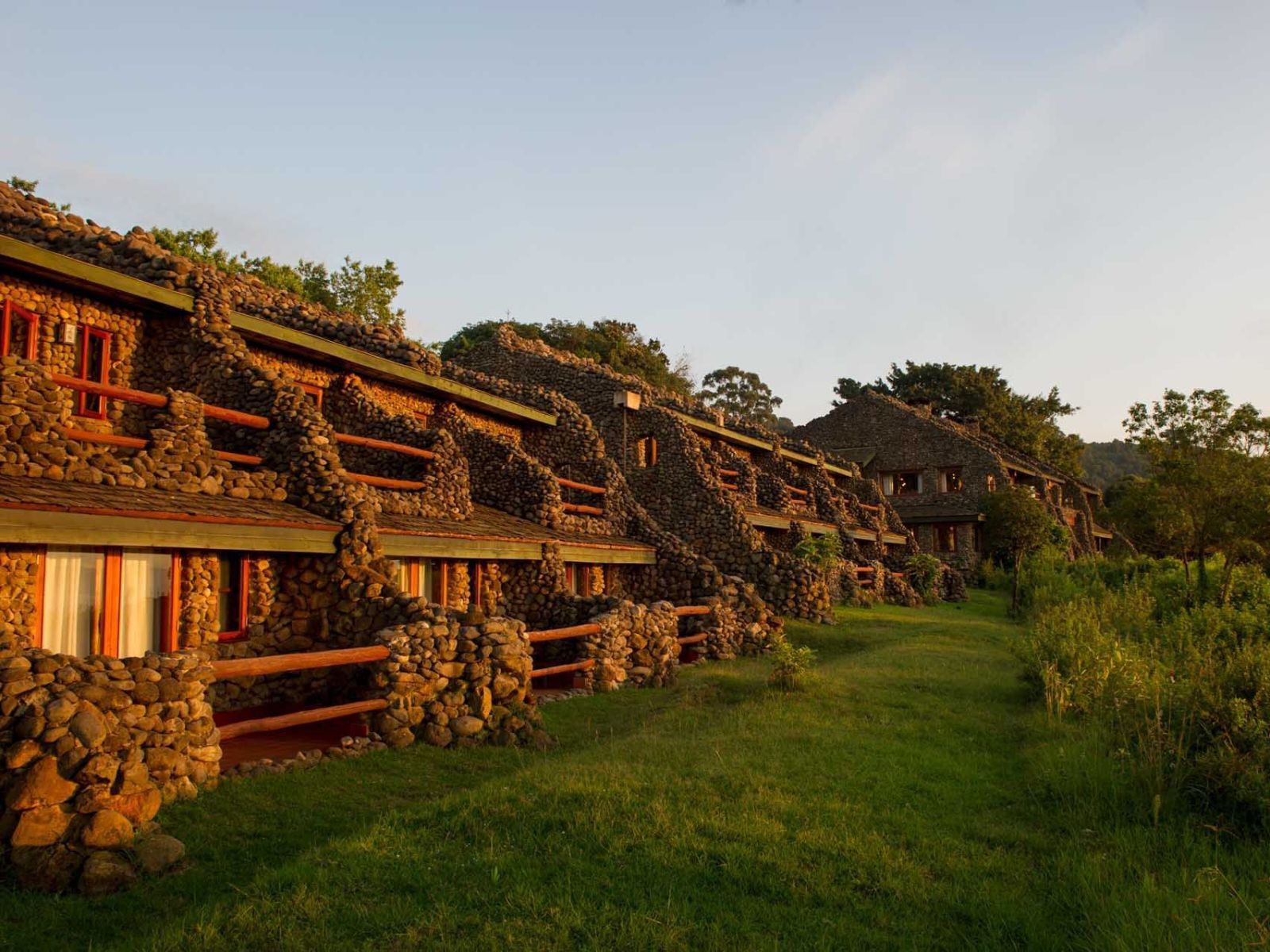 Rondreis Tanzania, Ngorongoro, Serena Ngorongoro Crater, buitenaanzicht