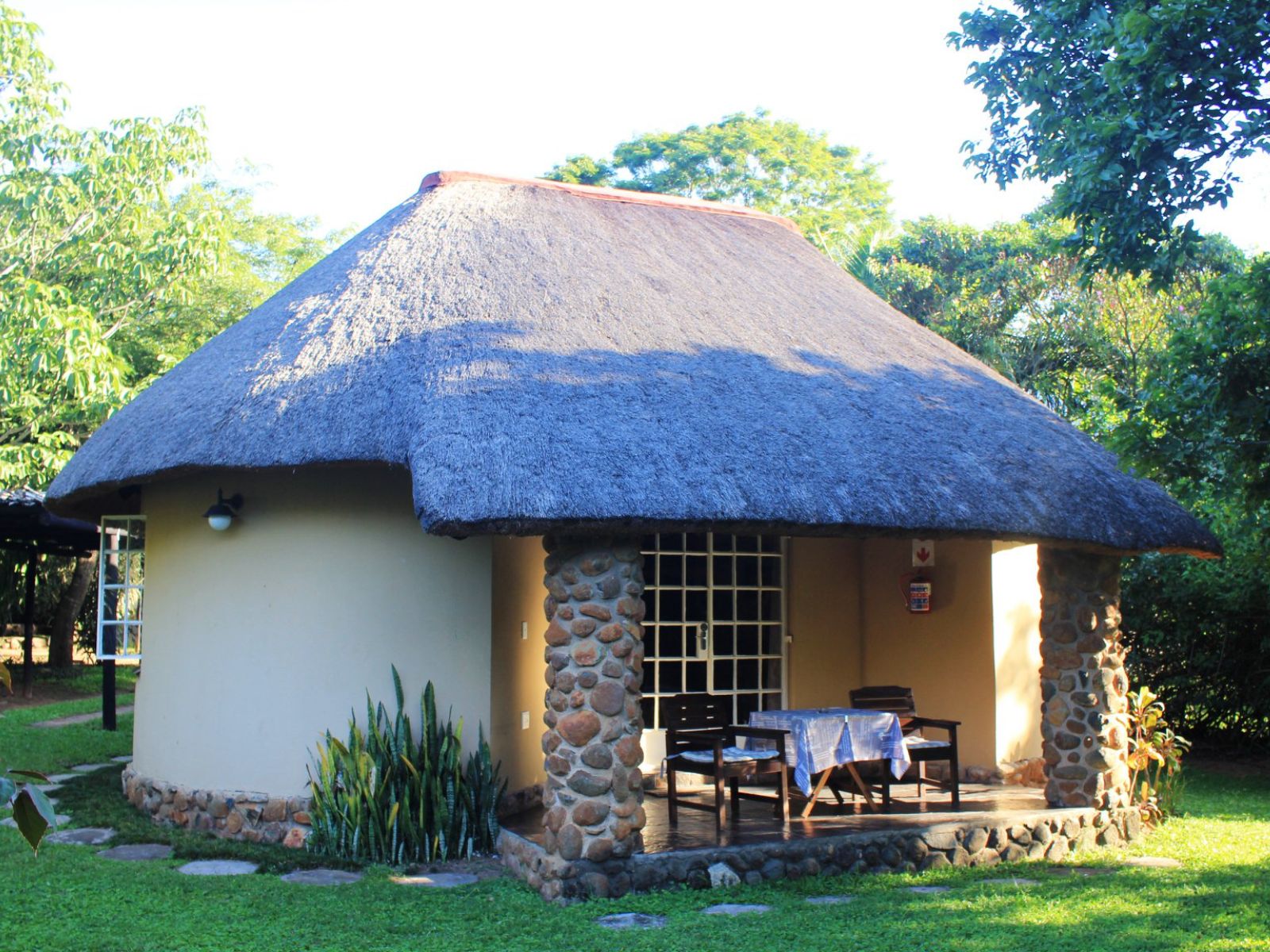 Rondreis Zuid-Afrika, Hazyview, Idle & Wild Country Estate, buitenaanzicht accommodatie