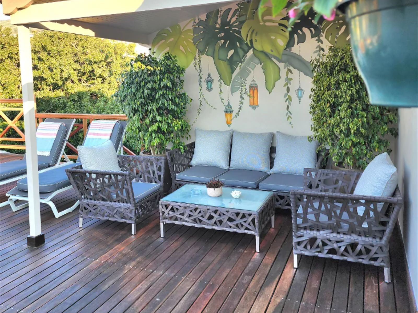 Rondreis Zuid-Afrika, Hermanus, The Pottingshed, lounge buiten