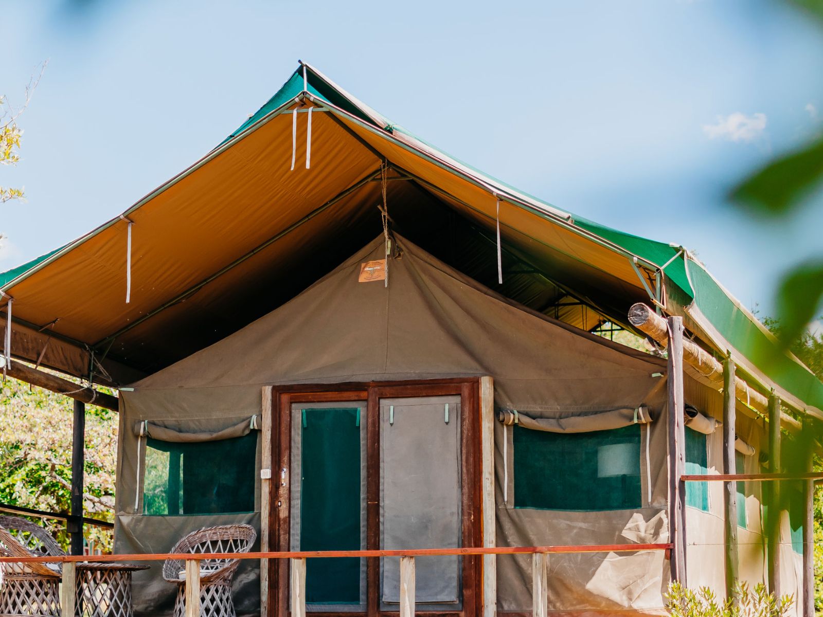 Rondreis Zuid-Afrika, Hoedspruit, Timbavati Safari Lodge, vooraanzicht lodge