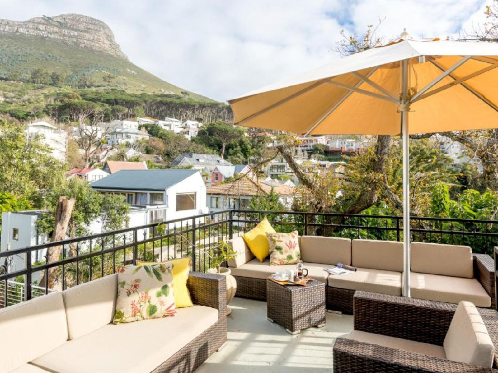 Rondreis Zuid-Afrika, Kaapstad, Rosedene Guest House, dakterras