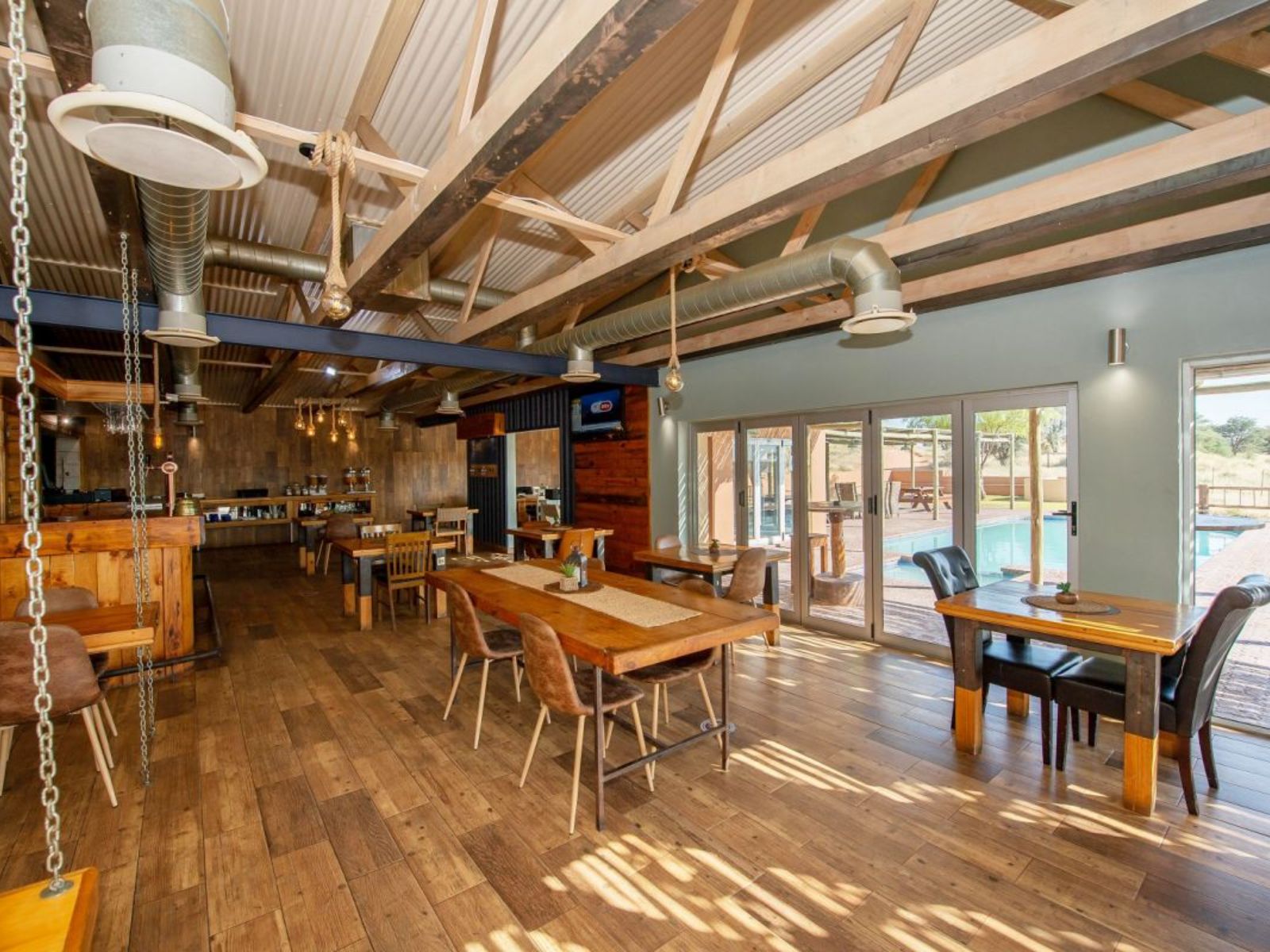 Rondreis Zuid-Afrika, Kgalagadi , Kgalagadi Lifestyle Lodge, restaurant