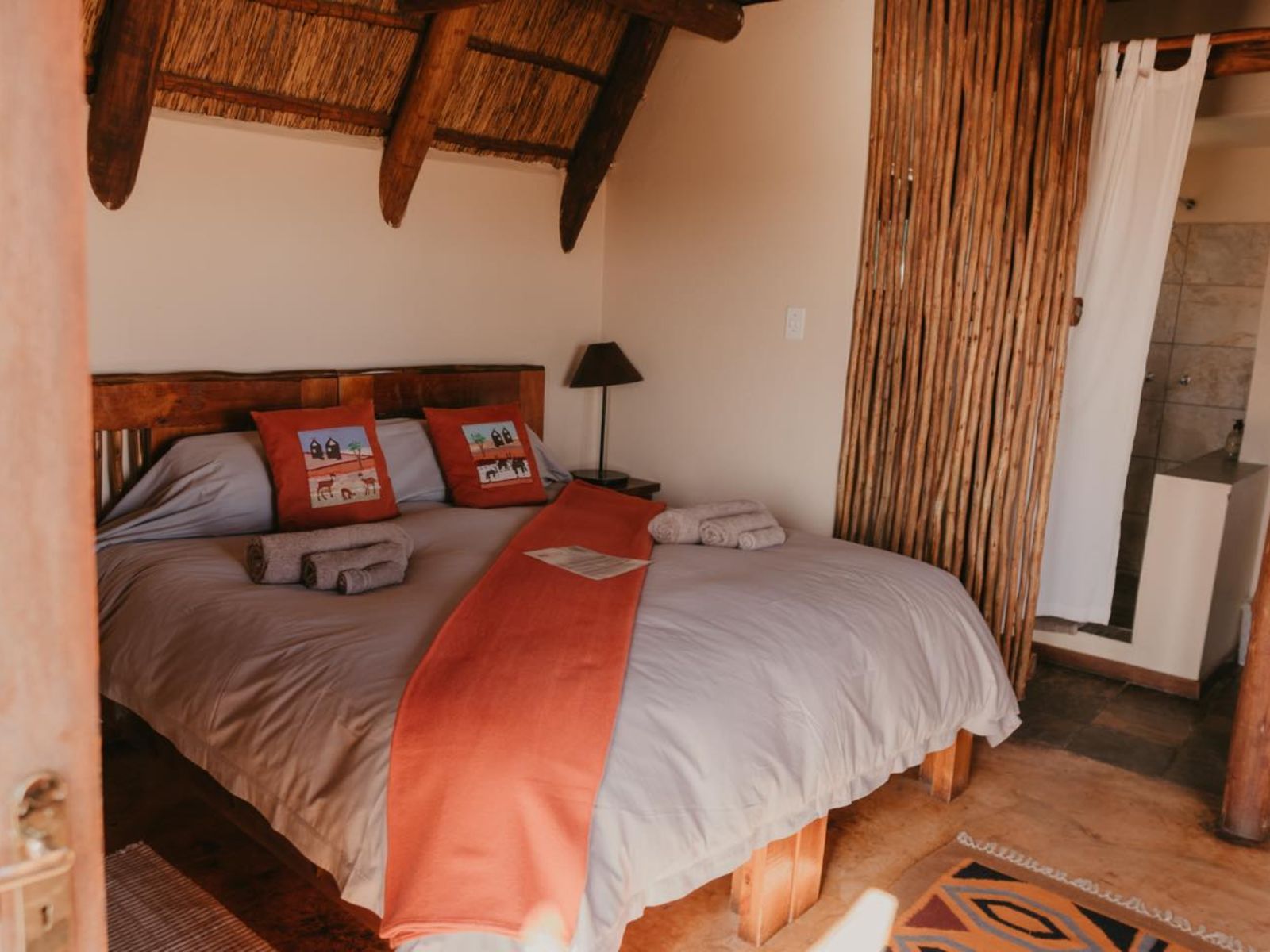 Rondreis Zuid-Afrika, Kgalagadi, Xaus Lodge, tweepersoonskamer