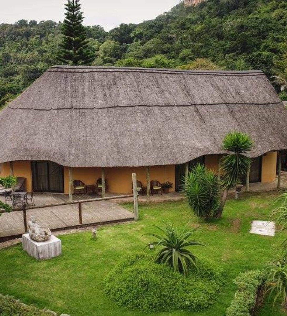 Rondreis Zuid-Afrika, Port St. John, N'Taba River Lodge, buitenaanzicht
