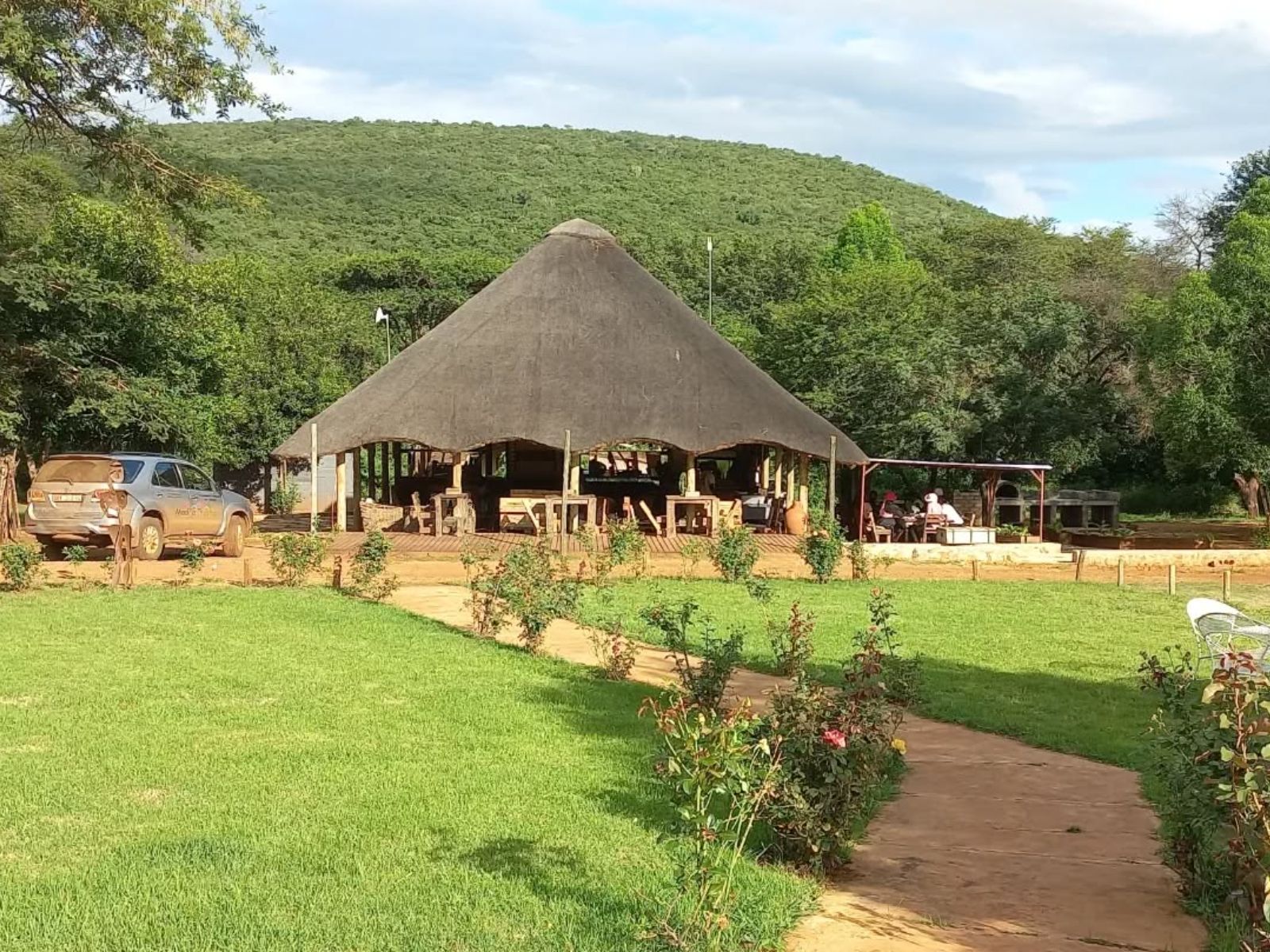 Rondreis Zuid- Afrika, Soutpansberg, Madi-a-Thava Mountain Lodge, buitenaanzicht